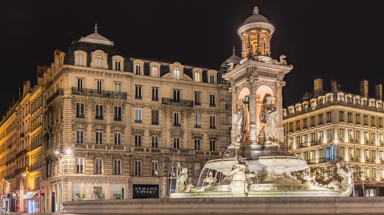 MONUMENTS HISTORIQUES